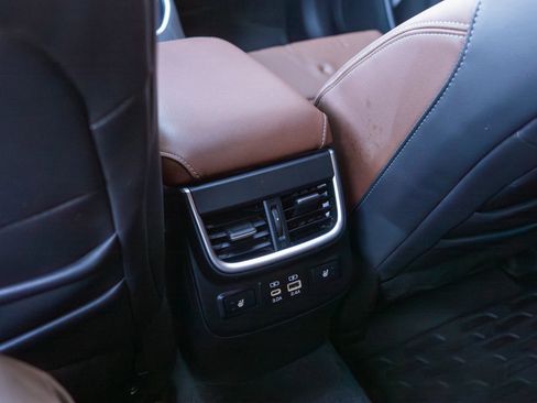 Used 2023 Subaru Outback Touring image 22