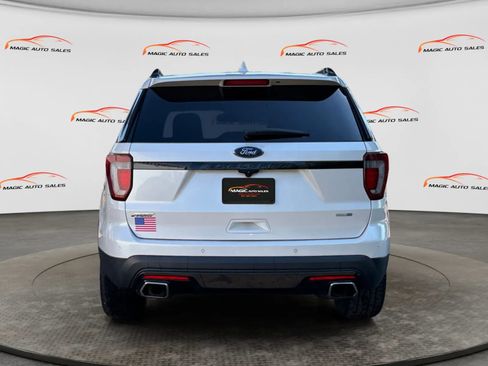 Used 2017 Ford Explorer Sport AWD/4WD image 9