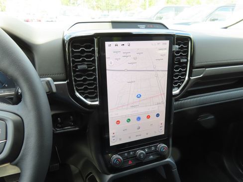 New 2026 Ford Ranger Lariat image 12