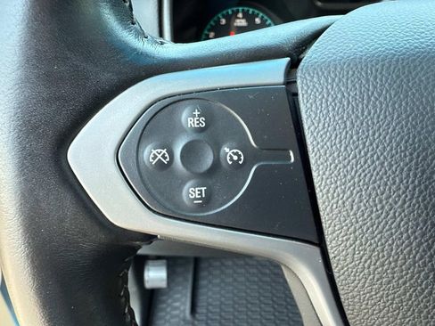 Used 2022 Chevrolet Colorado LT image 28