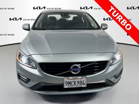 Used 2018 Volvo S60 T5 Dynamic w/ Vision Package image 2