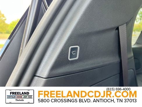 New 2026 Chrysler Voyager LX image 9