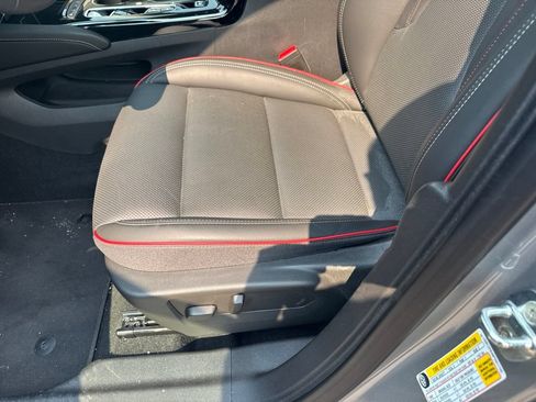 Used 2023 Buick Envision Essence w/ Sport Touring Package AWD/4WD image 10
