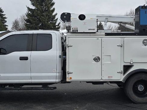 Used 2020 Ford F550 4x4 SuperCab Super Duty image 8