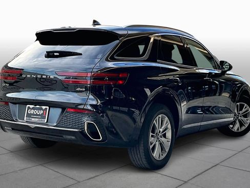 Used 2022 Genesis GV70 2.5T image 12