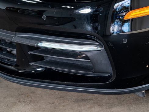 Used 2019 Porsche Panamera image 14