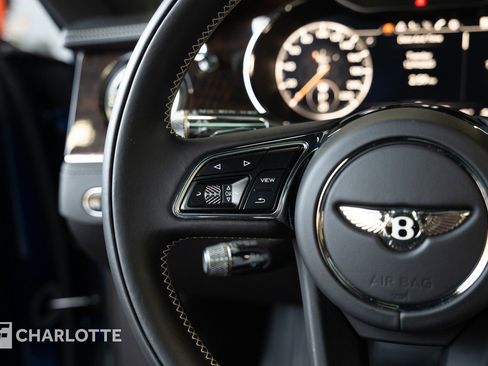 Used 2021 Bentley Continental GT image 28