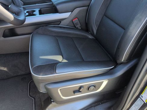 New 2026 RAM 1500 Laramie image 14