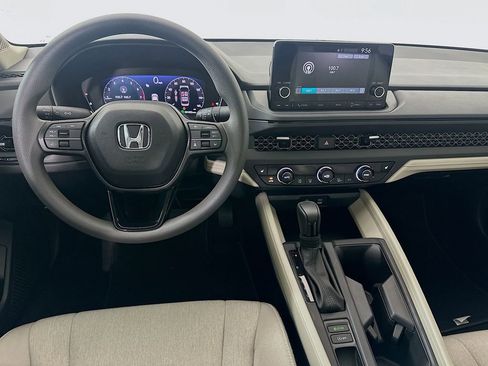 Certified 2025 Honda Accord SE image 22