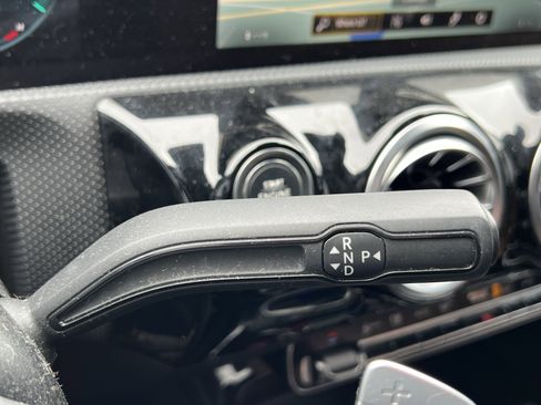 Used 2020 Mercedes-Benz CLA 250 4MATIC image 26