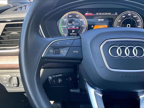Used 2021 Audi Q5 e Premium Plus w/ Premium Plus Package AWD/4WD image 24