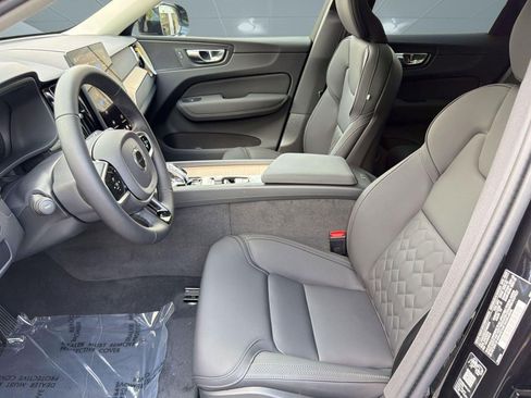 New 2026 Volvo XC60 B5 Plus w/ Climate Package AWD/4WD image 5