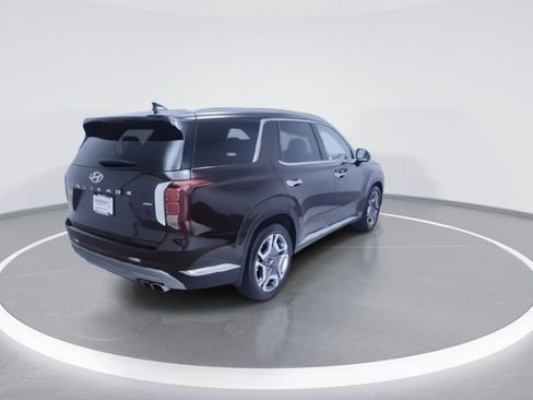 Used 2023 Hyundai Palisade Limited image 9