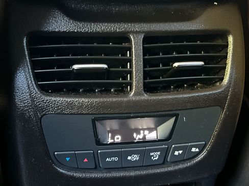 Used 2019 Acura MDX w/ Technology Package AWD/4WD image 14