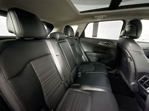 Used 2023 Kia Sportage SX FWD image 41