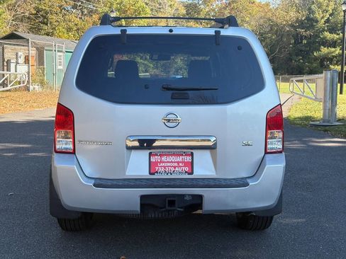 Used 2007 Nissan Pathfinder SE w/ SE Premium Pkg image 7