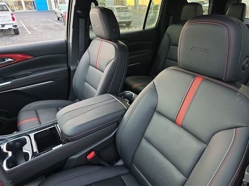 Used 2024 Chevrolet Traverse RS w/ LPO, Floor Liner Package AWD/4WD image 26