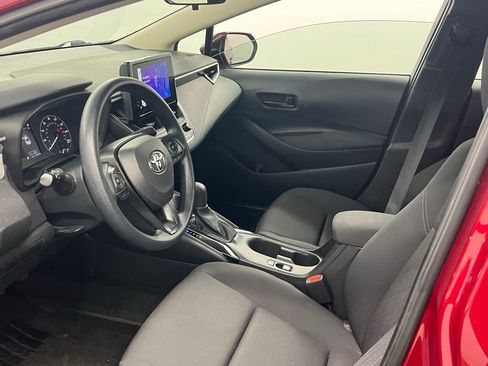 Used 2023 Toyota Corolla LE FWD image 9