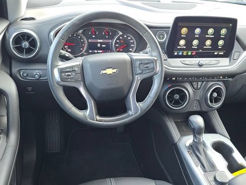 Used 2023 Chevrolet Blazer LT FWD image 11
