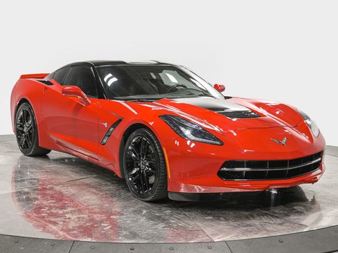 Used 2015 Chevrolet Corvette Stingray Coupe w/ 3LT Preferred Equipment Group image 9
