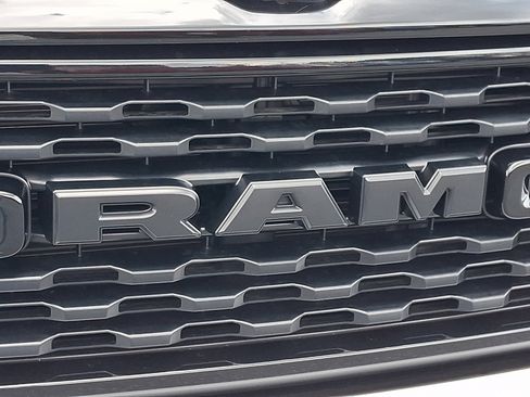 Used 2023 RAM 1500 Big Horn AWD/4WD image 34