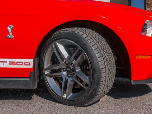 Used 2011 Ford Mustang Shelby GT500 w/ Electronics Pkg image 13