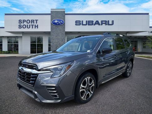 Used 2024 Subaru Ascent Limited w/ Technology Package AWD/4WD image 8