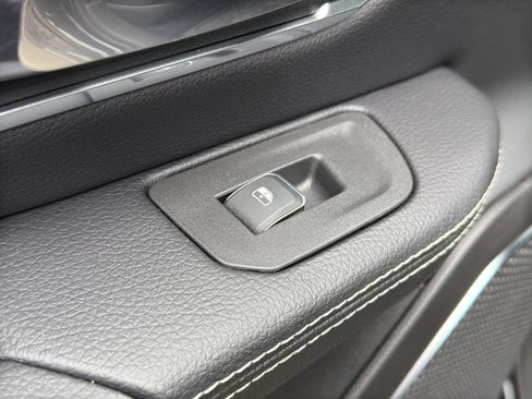 New 2026 RAM 1500 Laramie image 32