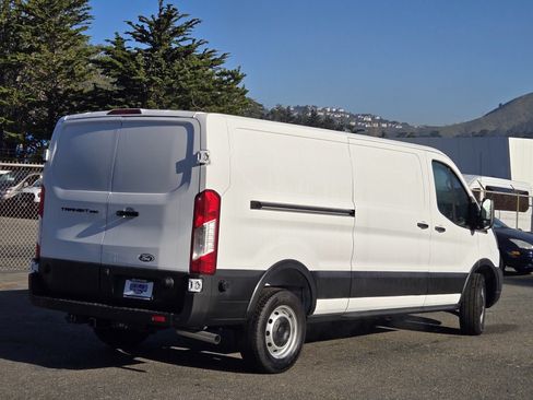 New 2026 Ford Transit 250 Low Roof RWD image 4