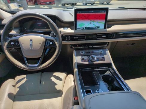 Used 2021 Lincoln Aviator Reserve w/ Equipment Group 202A AWD/4WD image 31