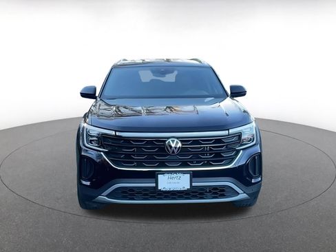 Used 2025 Volkswagen Atlas Cross Sport SE image 7