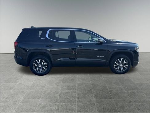 Used 2023 GMC Acadia SLE image 7