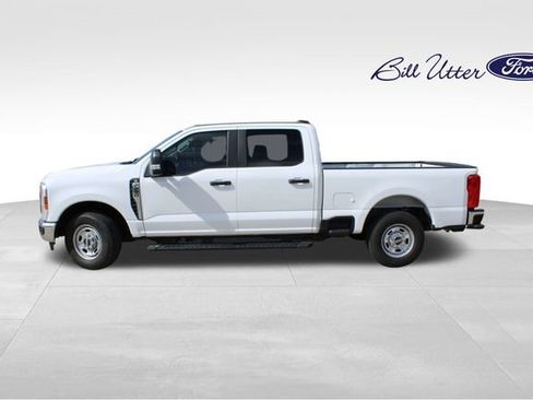 Used 2024 Ford F250 XL w/ XL Chrome Package image 8