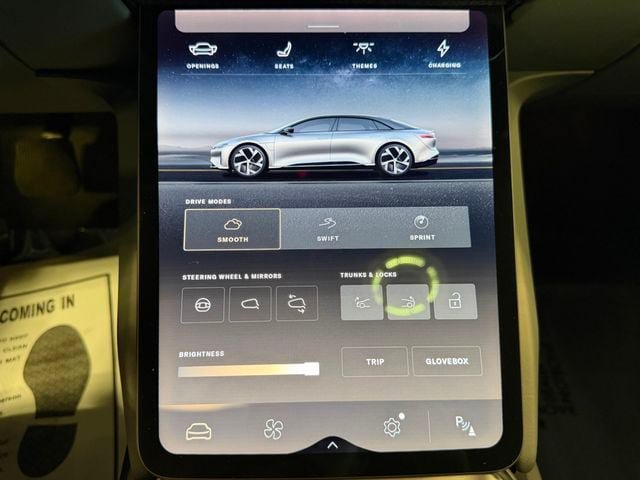 Used 2025 Lucid Air Touring AWD/4WD image 29