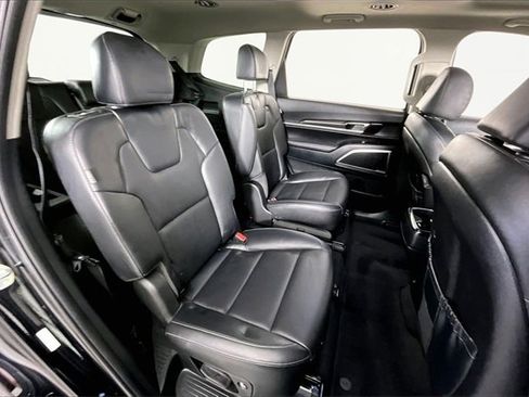 Certified 2024 Kia Telluride S w/ S Sunroof Package image 25
