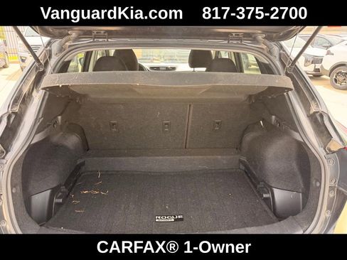 Used 2020 Nissan Rogue Sport S image 28