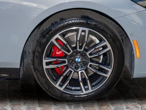 Used 2025 BMW 530i 530i w/ M Sport Package image 42