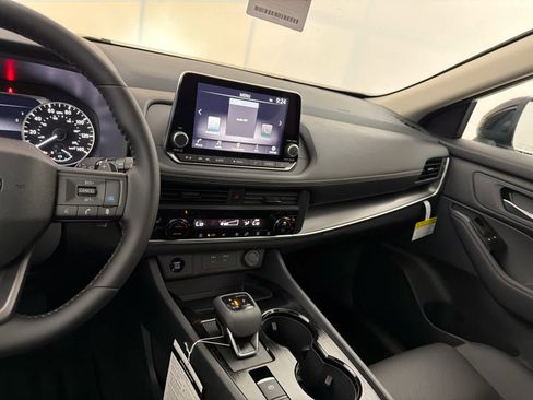 New 2026 Nissan Rogue SV image 19