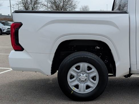 Used 2023 Toyota Tundra SR AWD/4WD image 8