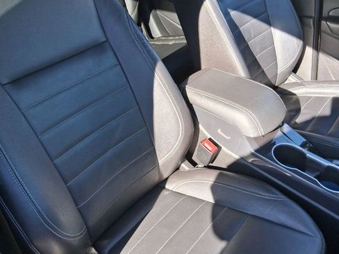 Used 2014 Ford Escape Titanium w/ Equipment Group 401A image 10