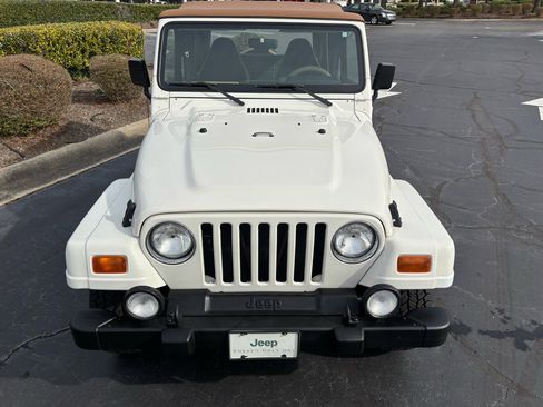 Used 1998 Jeep Wrangler Sahara image 5