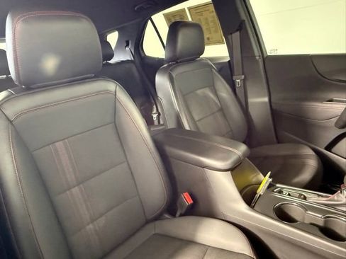 Used 2022 Chevrolet Equinox RS image 53