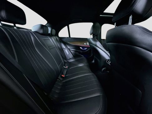 Used 2018 Mercedes-Benz E 300 image 27