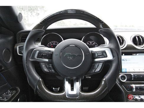 Used 2017 Ford Mustang GT Premium image 11