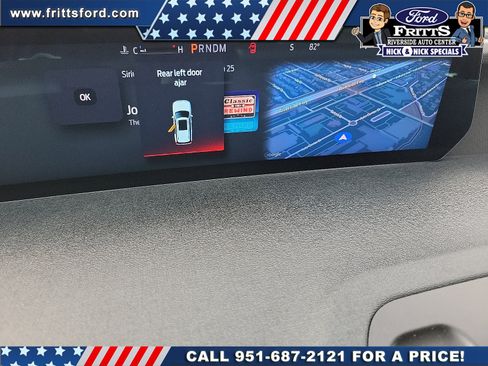 Certified 2025 Ford Expedition Active AWD/4WD image 11