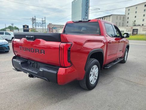 Used 2023 Toyota Tundra SR5 w/ SR5 Premium Package AWD/4WD image 7