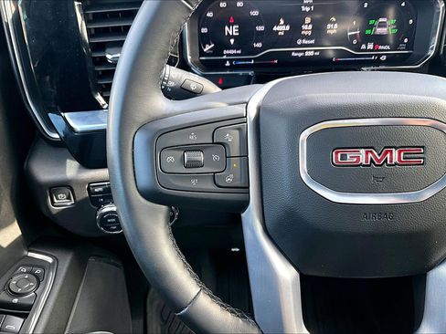 Used 2024 GMC Sierra 1500 Elevation w/ X31 Off-Road Package AWD/4WD image 16