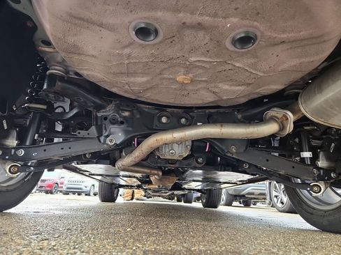 Used 2022 Subaru Forester Limited image 22