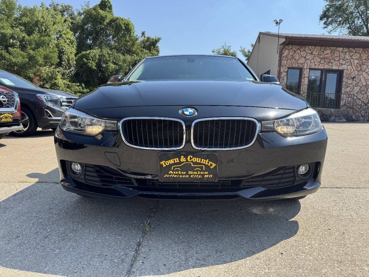 Used 2014 BMW 328i xDrive Sedan AWD/4WD image 2