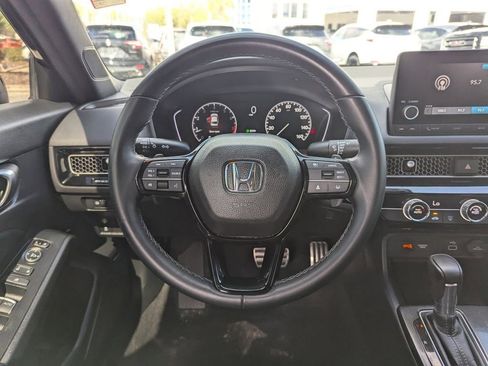 Used 2023 Honda Civic Sport image 12